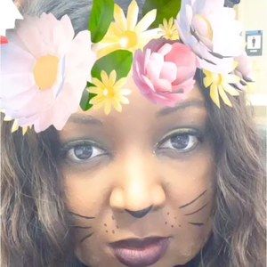 Meet your Posher, Kendra